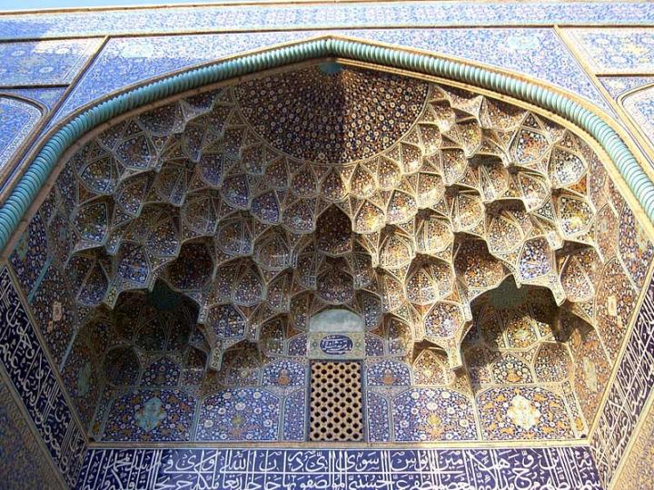بررسی-معماری-دوره-صفویه6